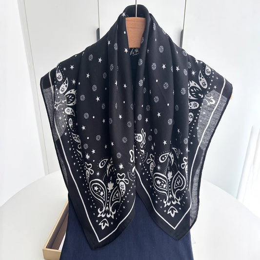 Foulard Carré Femme motif Paisley Noir