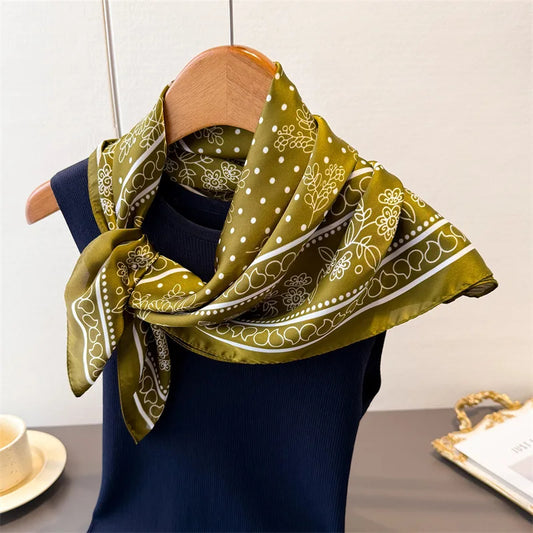Foulard Carré en Soie motif Mandala Vert Olive