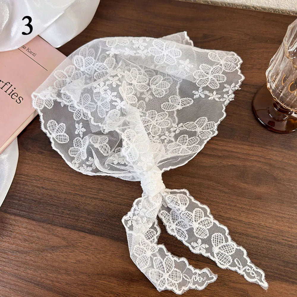 Foulard Cheveux Dentelle motif Fleurs Femme