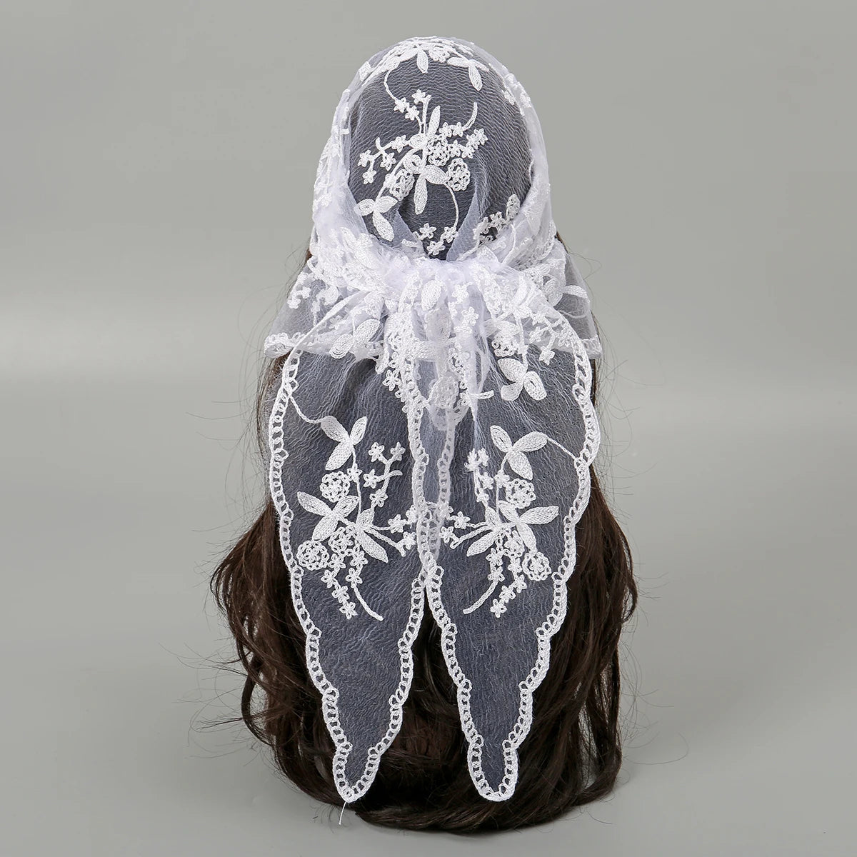 Foulard Dentelle Blanc forme Triangle