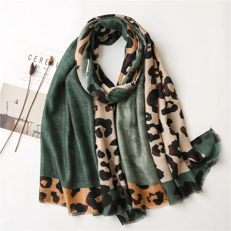Foulard Léopard Vert Lin de Coton