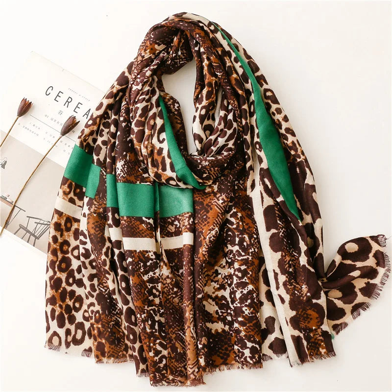 
Foulard Vert et Léopard en Coton et Lin