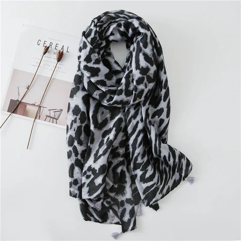 Foulard motif Léopard Gris Lin de Coton