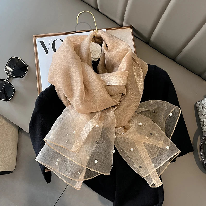 Grand Foulard Beige en Soie et Lin